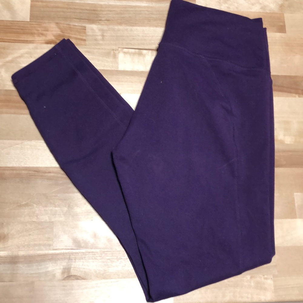 Fabletics 7/8 leggings - minimal pilling!
